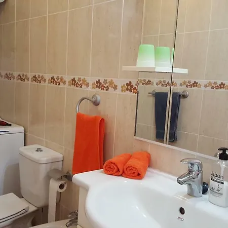 Jacaranda Close To The Beach, Sea-view, Pool, Wifi, Sat-tv Apartment