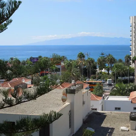 Jacaranda Close To The Beach, Sea-view, Pool, Wifi, Sat-tv *